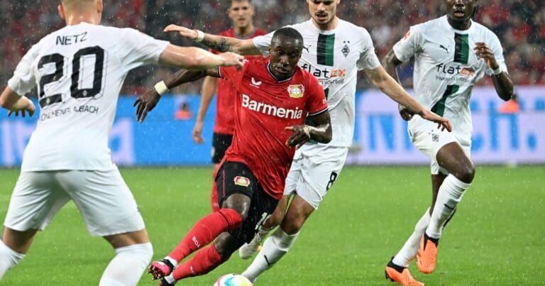 Aston Villa confirm the signing of French international Moussa Diaby