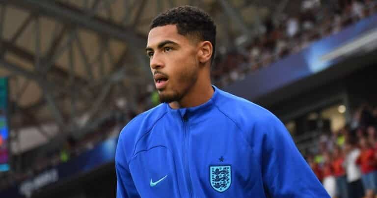 Chelsea agree six-year contract extension with center-back prodigy Levi Colwill