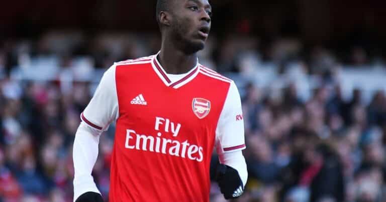 Arsenal man on verge of departure with club set to let him leave for Turkey