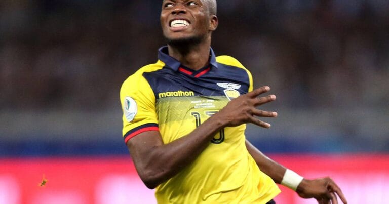Ecuador’s Enner Valencia equals all-time World Cup record before being stretchered off vs Netherlands