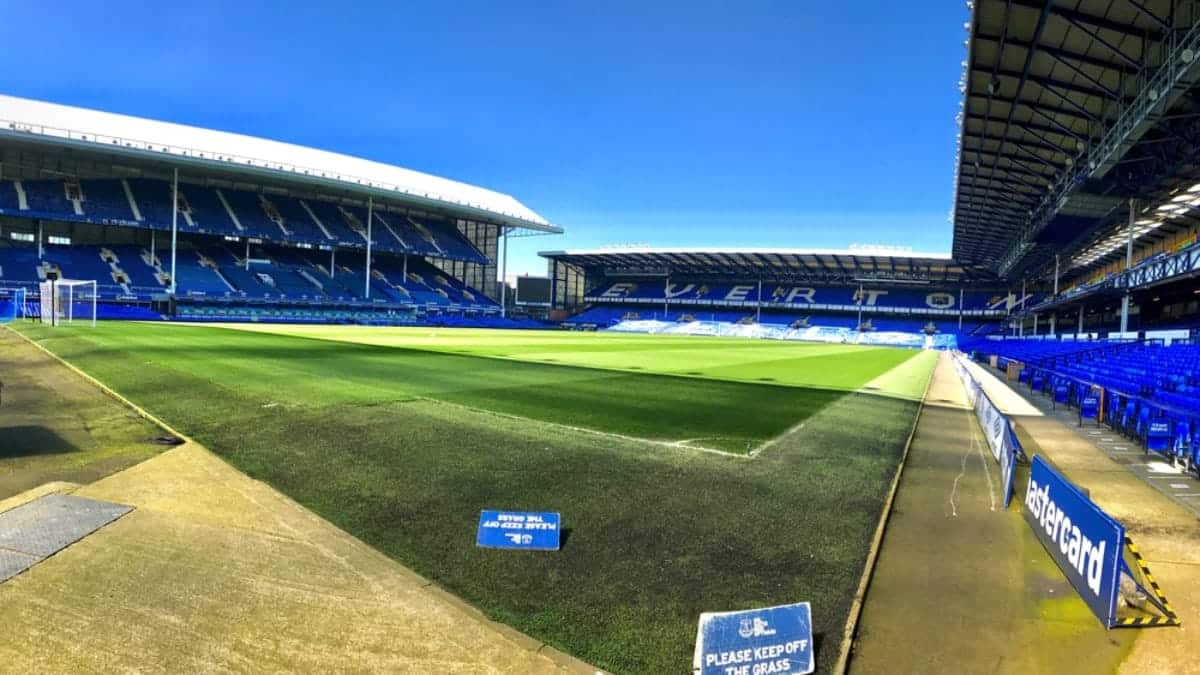 Premier League: Dyche keen for Everton to finish strong at home