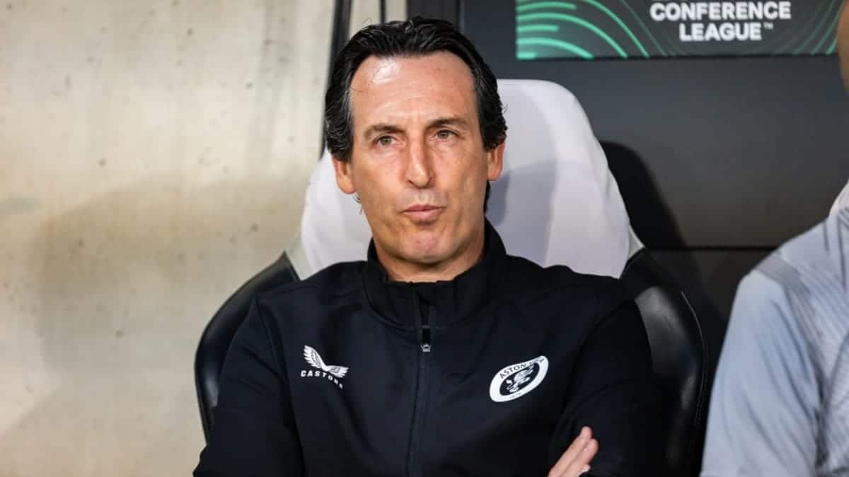 Emery dedicates Aston Villa comeback against Liverpool to fans