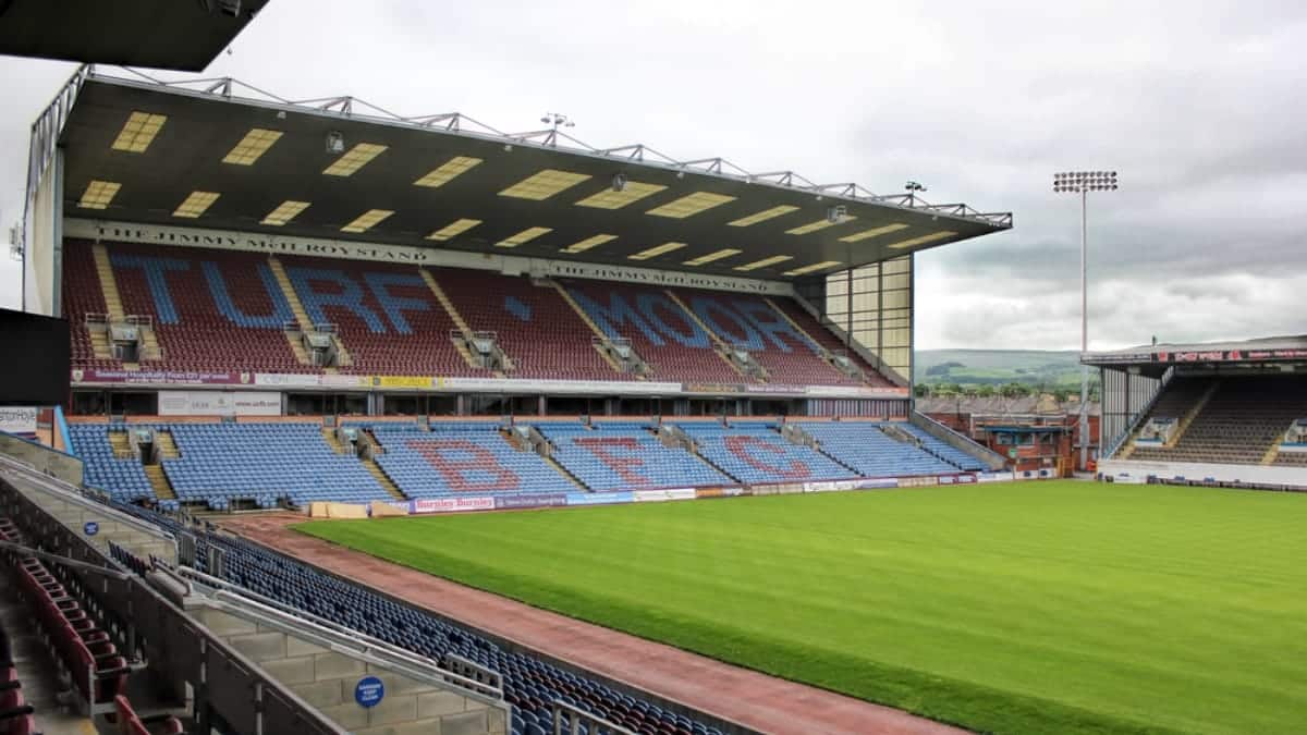 Craig Bellamy takes temporary charge of Burnley