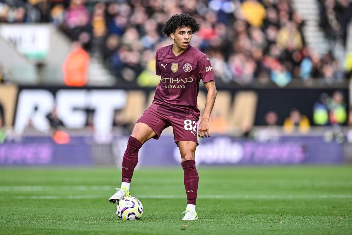 Manchester City teenager Lewis relishing utility role