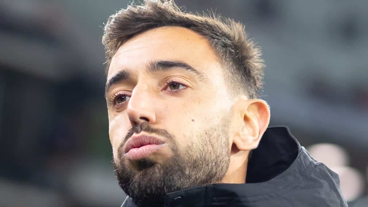 Bruno Fernandes ‘apologised’ to Ten Hag… but Manchester United captain ‘didn’t do enough’, says Keane