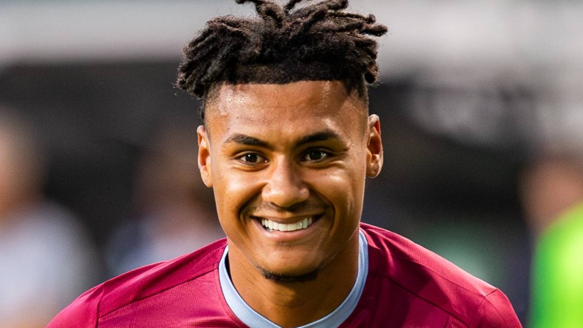 Everton 0-1 Aston Villa: Watkins winner beats toothless Toffees on Moyes’ return