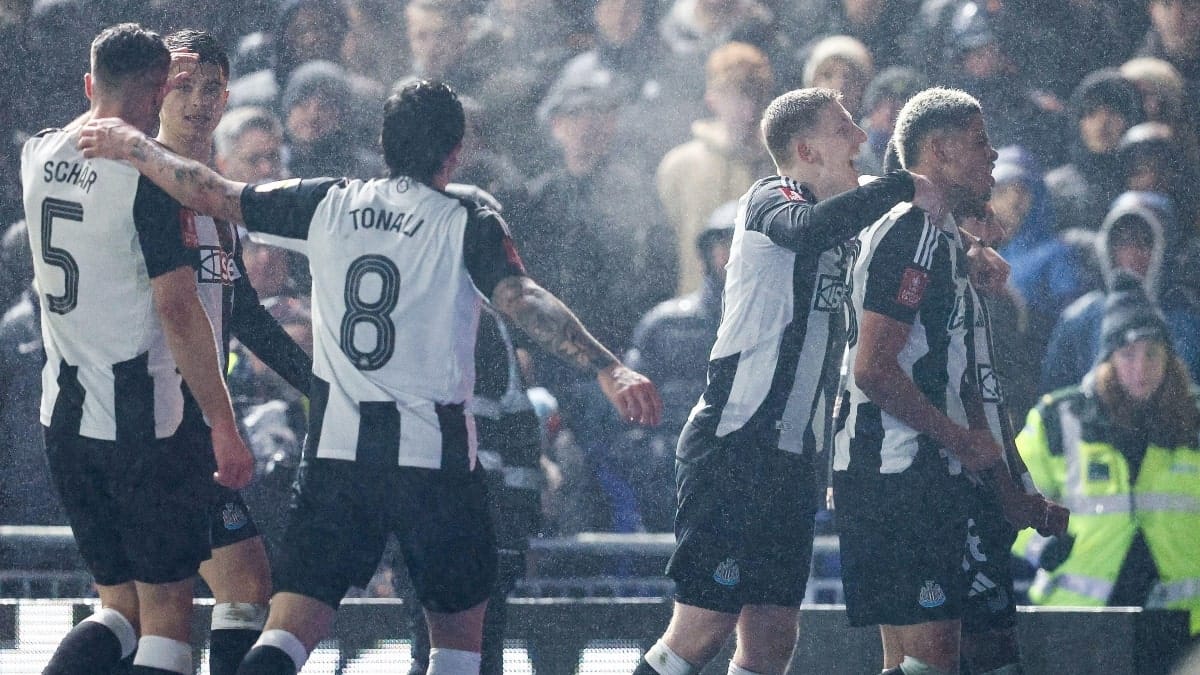 Birmingham City 2-3 Newcastle: Magpies edge Blues in FA Cup thriller