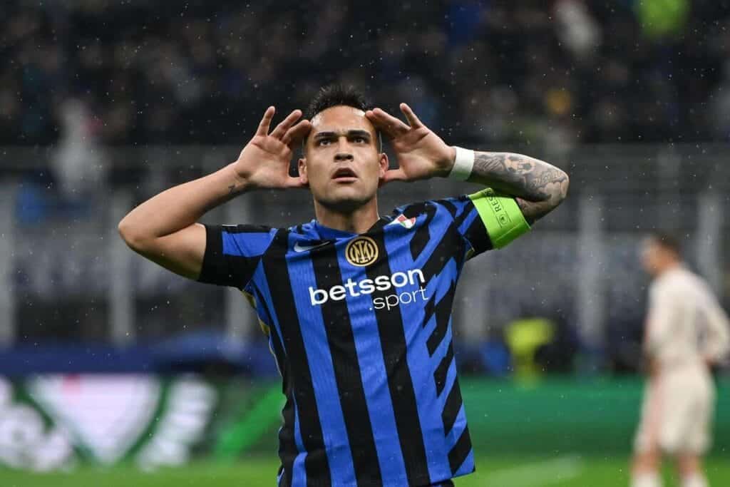 Lautaro Martinez scores for Inter Milan