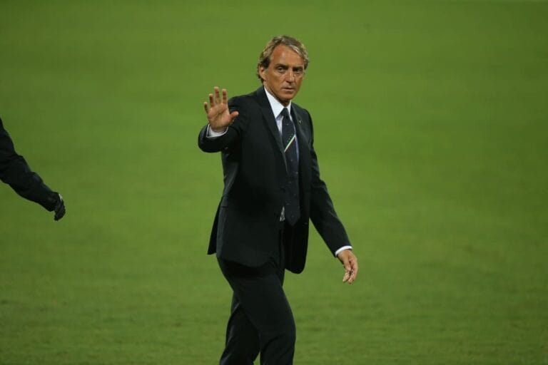 Former Inter Milan, Man City and Italy boss Mancini to aid Sampdoria survival bid
