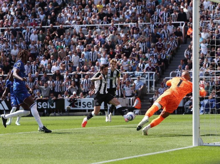 Sandro Tonali contract update hands huge boost to Newcastle after Magpies shine in midfielder’s absence