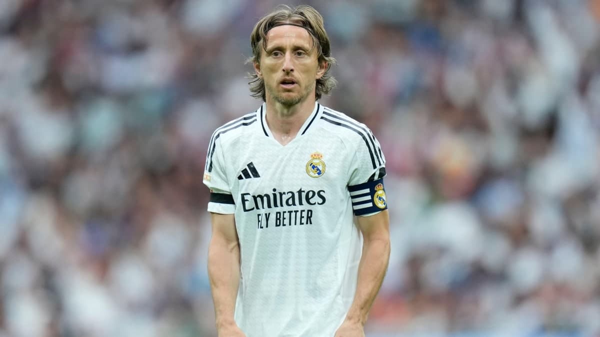 Real Madrid need Luka Modric: Former Barcelona star believes Spanish giants have made huge mistake