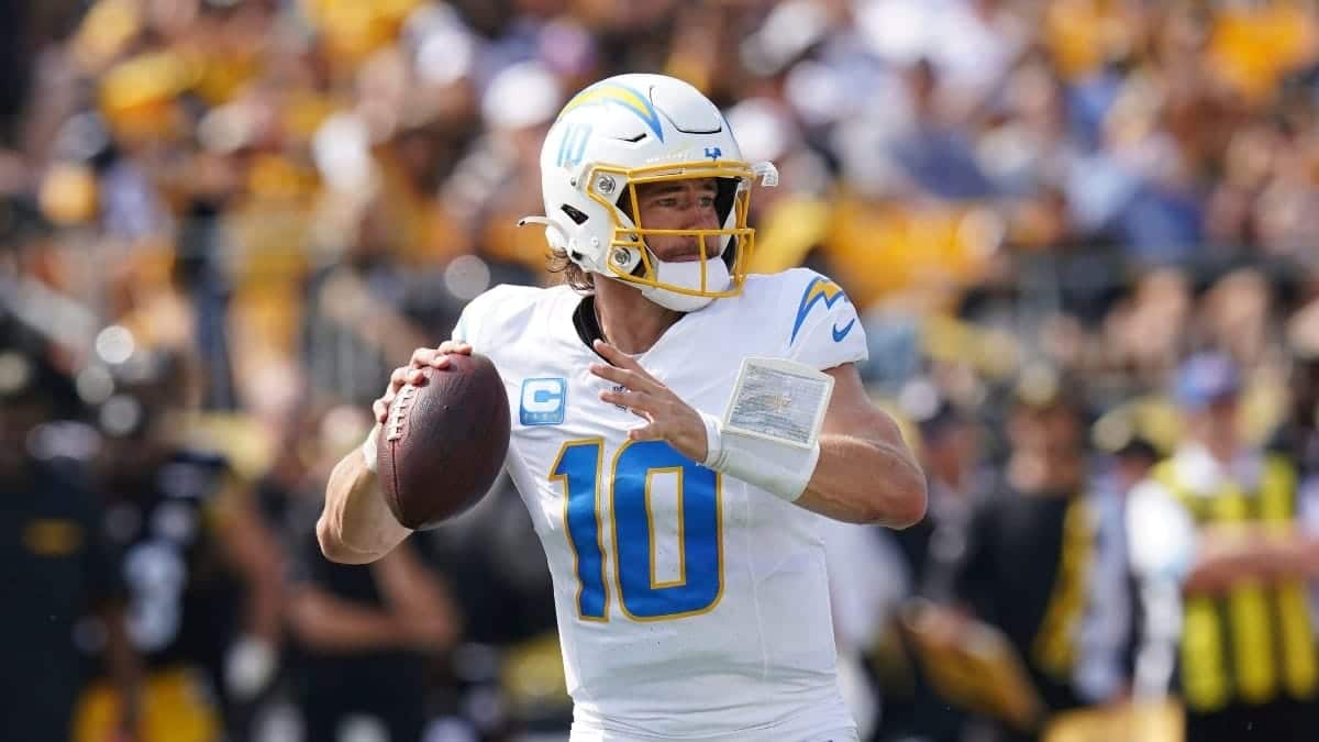 NFL: Herbert pushing hard to make Chiefs game