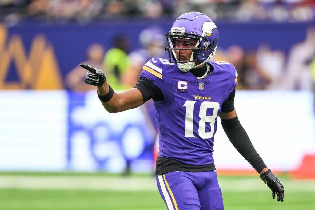 NFL: Week 15 MNF Wrap-Up: Vikings Beat Up Bears, Falcons Survive Scare Against Raiders