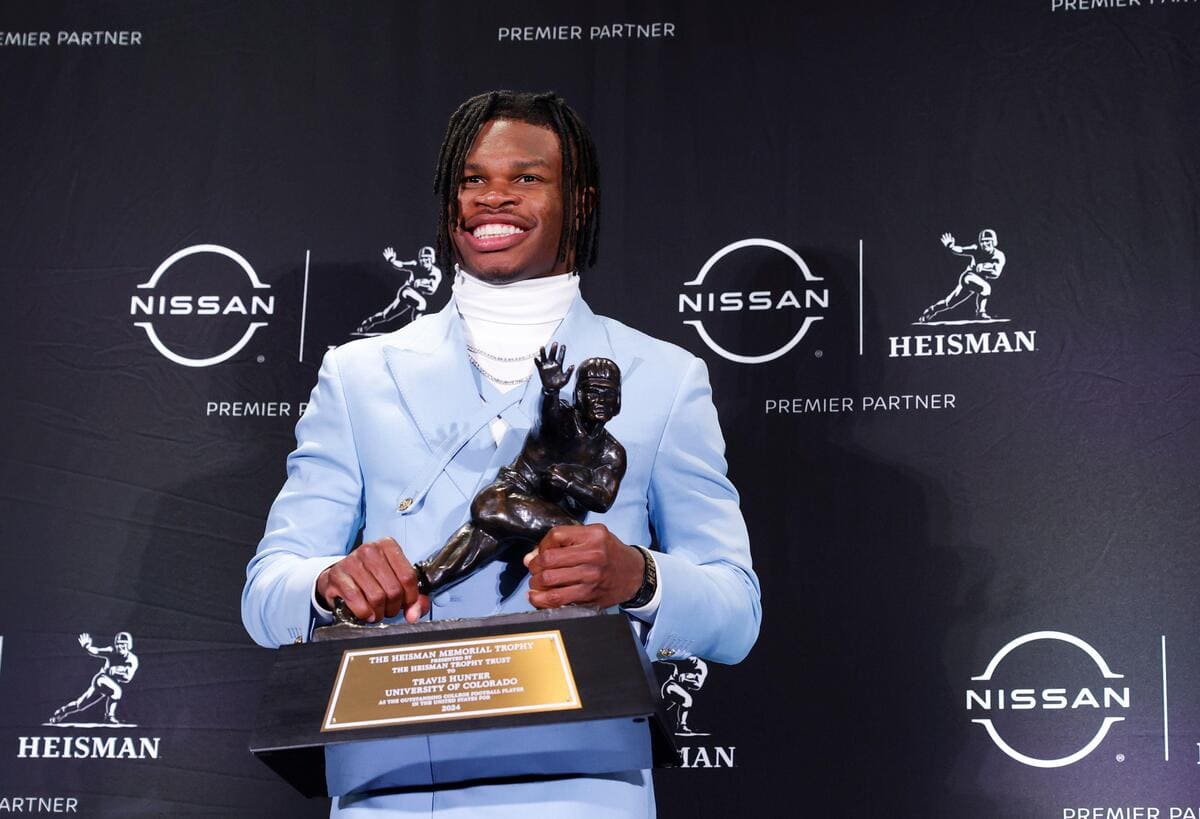 Jaguars take huge swing with stunning trade up for Travis Hunter