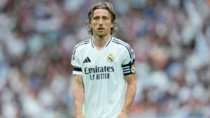 AC Milan complete signing of Madrid legend Modric