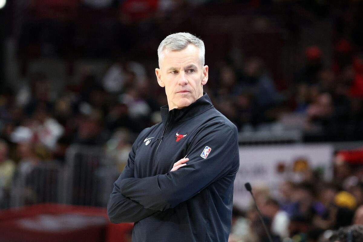 NBA: Bulls Sign Head Coach Billy Donovan To Multiyear Extension