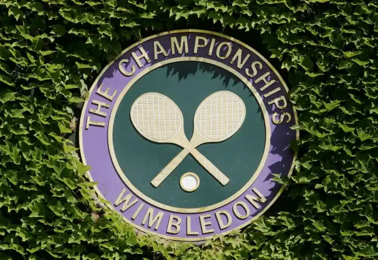 Wimbledon Free Bets – Best UK Betting Sites For Alex de Minaur vs Novak Djokovic