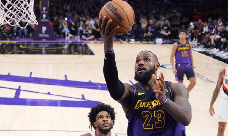 NBA: LeBron James Accepts .6 Million Player Option With The Lakers