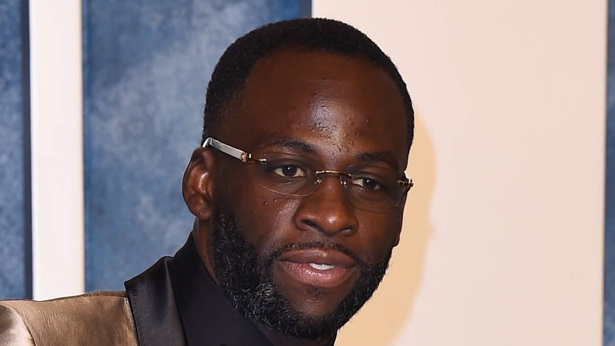 Warriors v Knicks: Draymond Green praises ‘unbelievable’ Steph Curry after Golden State win