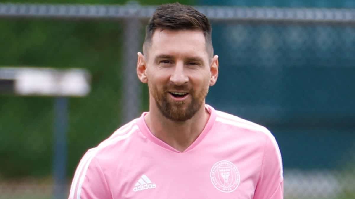 Lionel Messi contract: Inter Miami closing in on deal for captain to lead club at new stadium – report