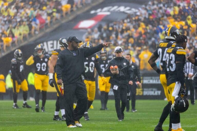 Pittsburgh Steelers: Tomlin signs new deal through 2027