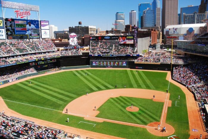 MLB: Twins Trade Away Ten Of Their 26 Rostered Players