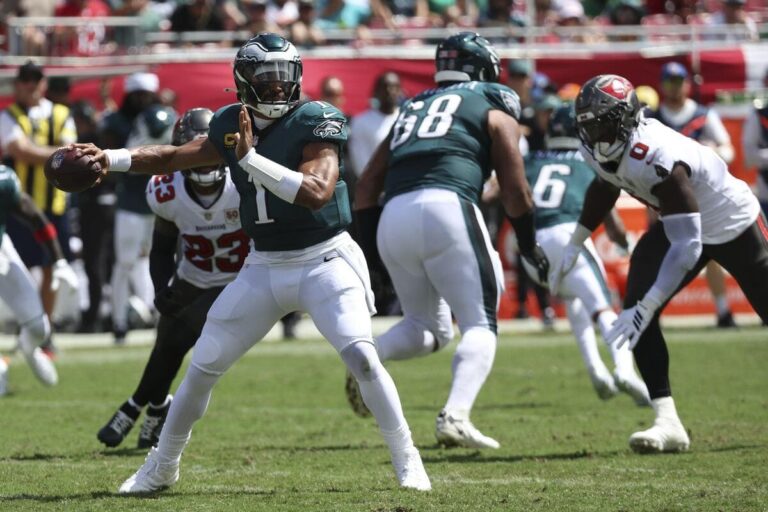 NFL: Early Games Wrap-Up For Week Four Of The 2025-26 Season
