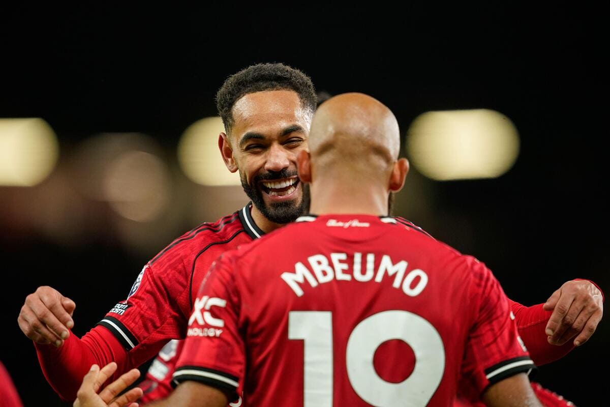 LIVE – Spurs v Man United: Commentary, updates, goals and stats