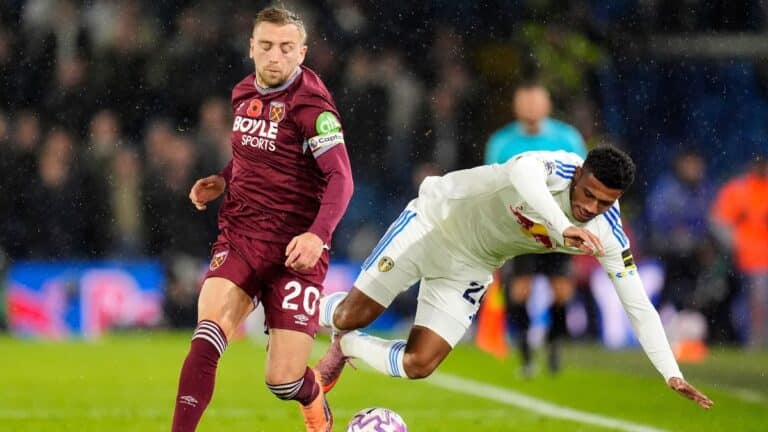 Bowen slams West Ham as ‘not good enough’ and accepts side are ‘in trouble’ as strugglers lose again at Leeds