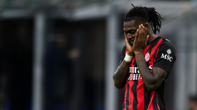 European round-up: Milan stunned after comeback by bottom-side Pisa in 2-2 draw