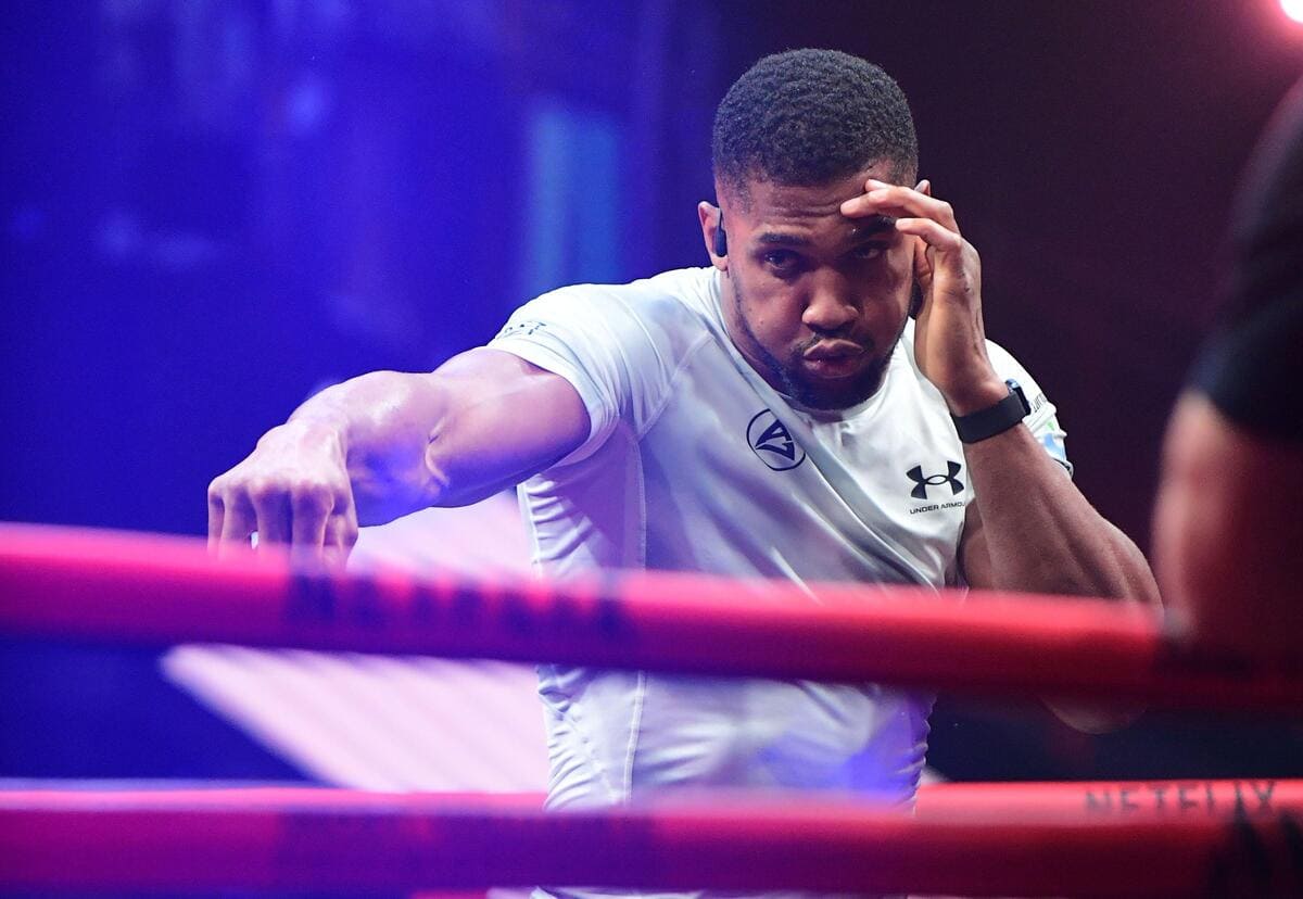 Anthony Joshua involved in car crash with two confirmed dead