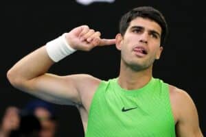 Carlos Alcaraz withdraws from Roland Garros with wrist injury