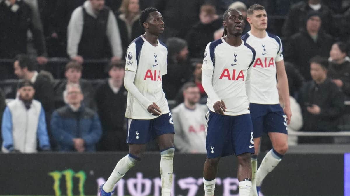 Premier League predictions: Can Tottenham stun Liverpool and will Chelsea and Man United maintain top-four push?