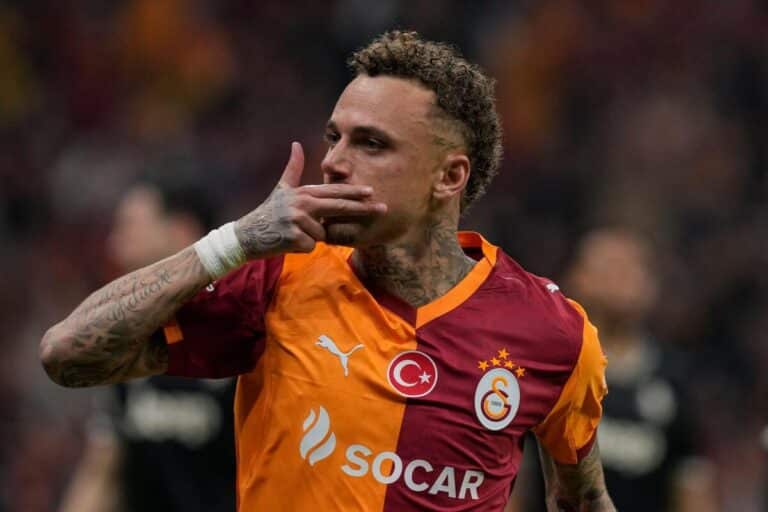 Galatasaray 5-2 Juventus: Lang scores twice as Turkish side complete famous comeback