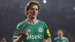 Eddie Howe gives clear indication Bayern Munich target Anthony Gordon will leave Newcastle this summer