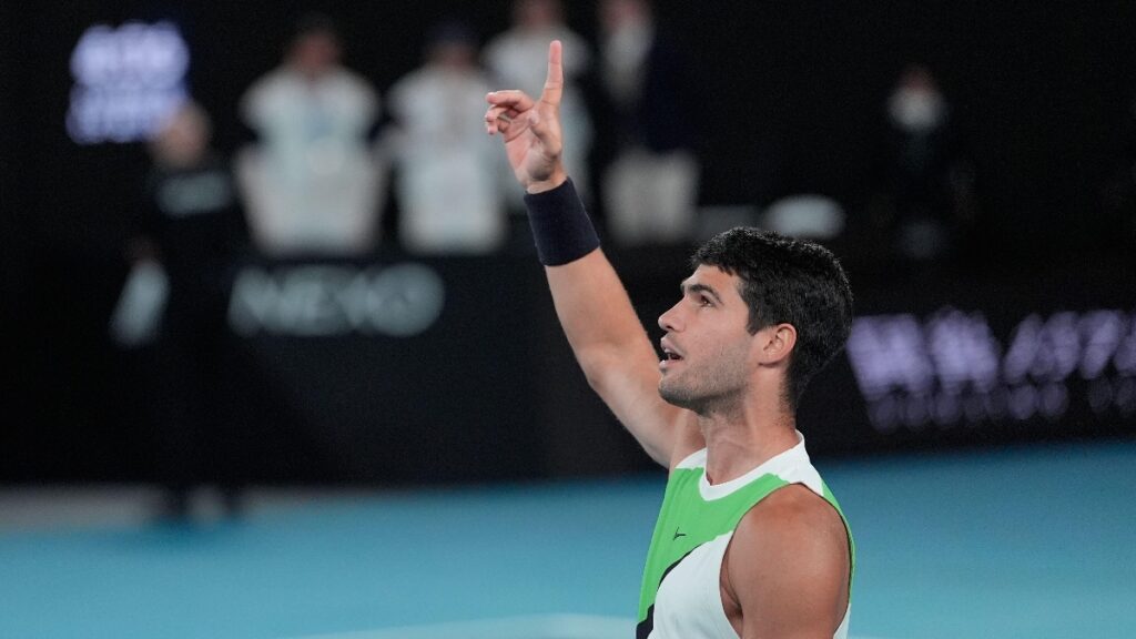 Carlos Alcaraz withdraws from Wimbledon with injury