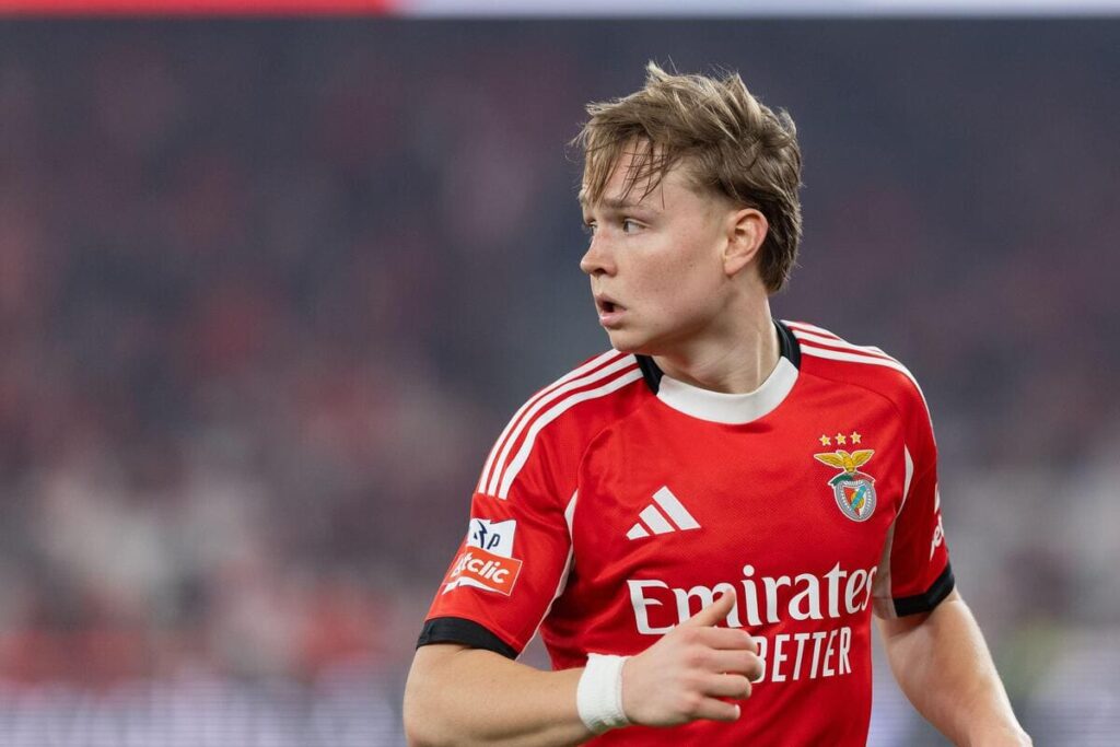 Benfica winger Andreas Schjelderup