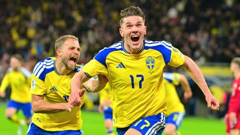 World Cup qualifying play-offs: Gyokeres winner sends Sweden to North America, Turkey and Czech Republic also book places