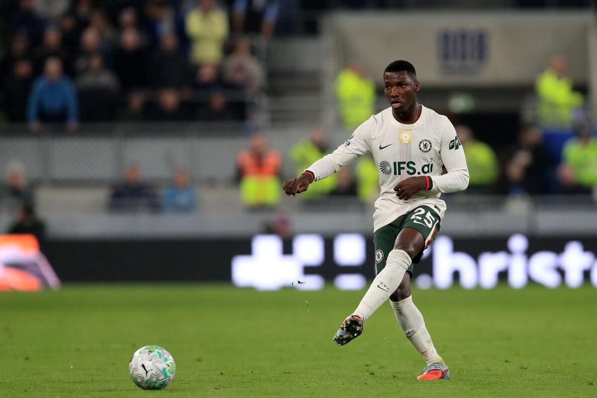 BREAKING: Chelsea midfielder Caicedo signs new contract that runs until 2033