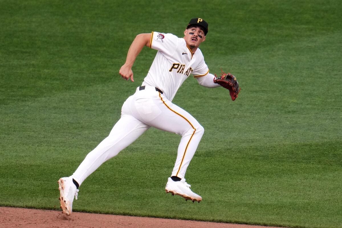 Pittsburgh Pirates hand 19-year-old Griffin a record $140m contract
