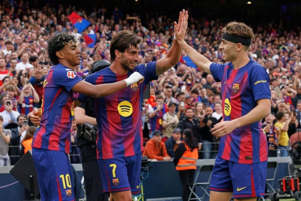 Barcelona celebrate a Ferran Torres goal against Espanyol