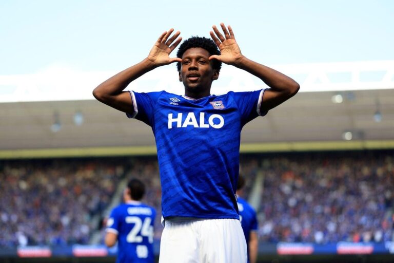 Ipswich secure Premier League return as Hull earn final play-off spot