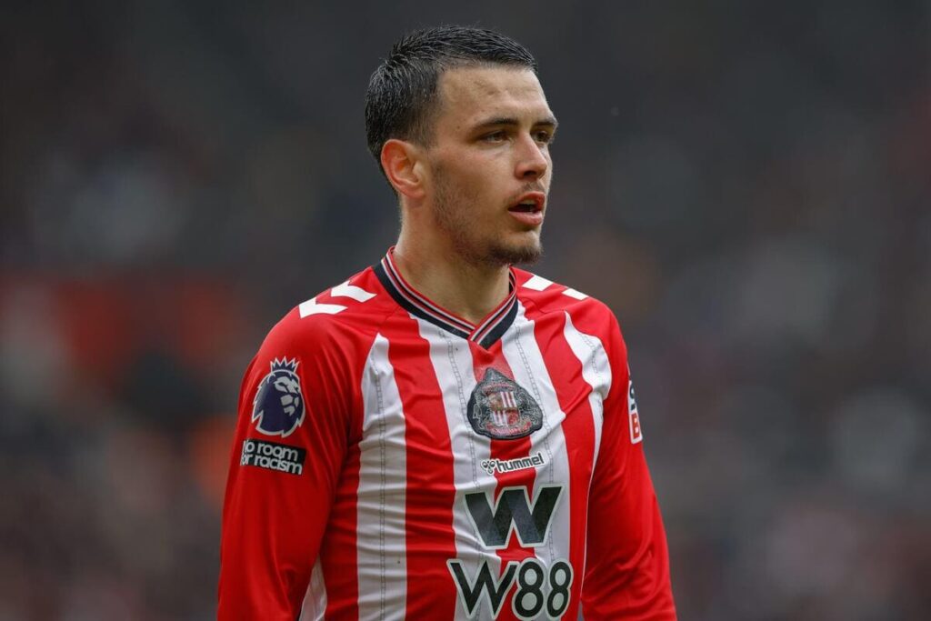 Le Fee ‘only focused on the pitch’ amid Liverpool speculation