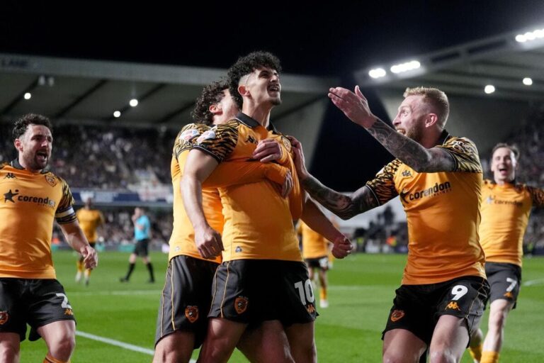 Millwall 0-2 Hull City: Belloumi and Gelhardt send Tigers into Championship play-off final